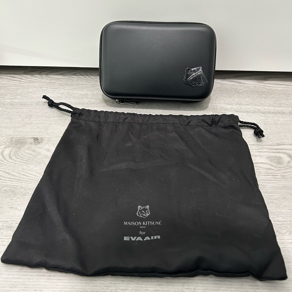 Eva Air x Maison Kitsune Amenity Kit